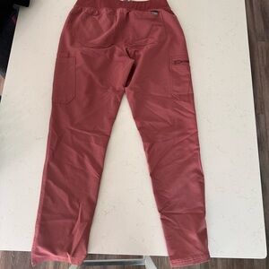 Women's figs rose pants size medium tall